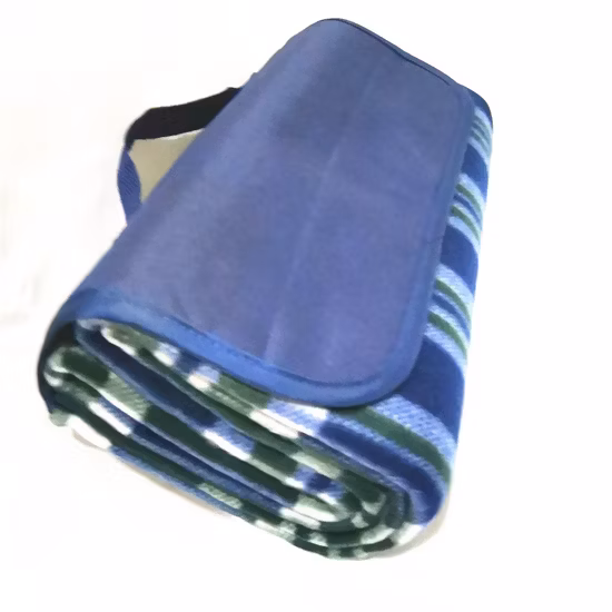Tappeto per camper impermeabile per esterni Uso esterno Campeggio Patio Riciclato Picnic Tenda per roulotte Tappetino in plastica Tessuto a rete in PVC Materiale Rotondo Tappetini per camper reversibili